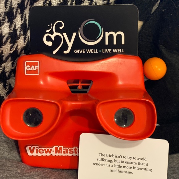 Meet your Posher, Traci - Picture 2 of 6